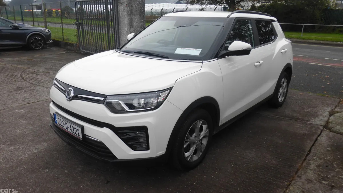 SsangYong Tivoli SUV, Petrol, 2022, White