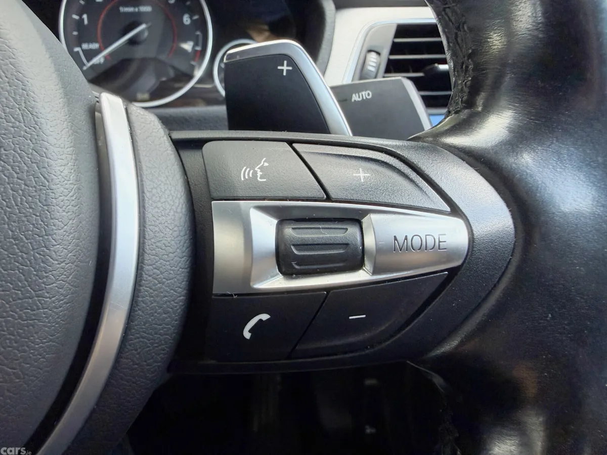BMW 3-Series Saloon, Petrol Plug-in Hybrid, 2017, Blue