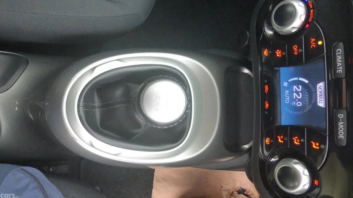 Nissan Juke SUV, Petrol, 2016, Blue