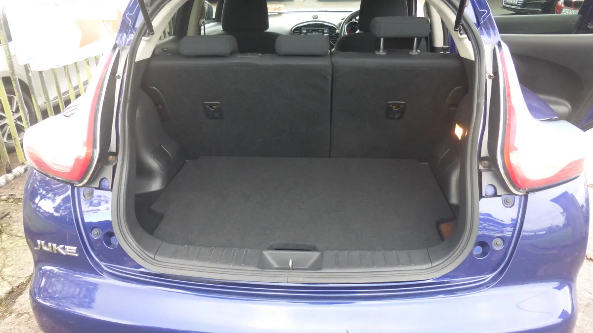 Nissan Juke SUV, Petrol, 2016, Blue