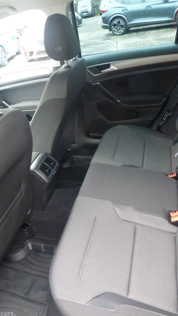 Volkswagen Golf Hatchback, Petrol, 2016, Grey