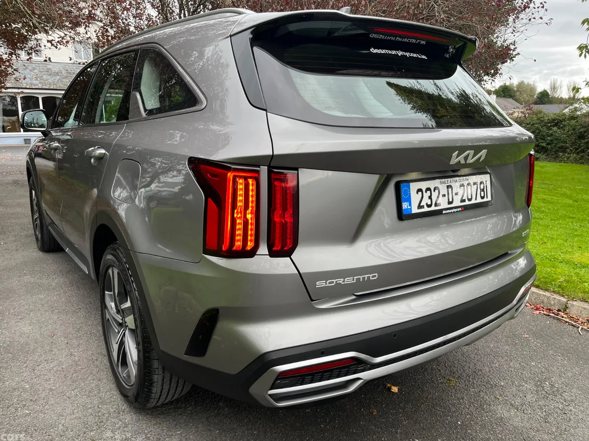 Kia Sorento SUV, Petrol Plug-in Hybrid, 2023, Grey