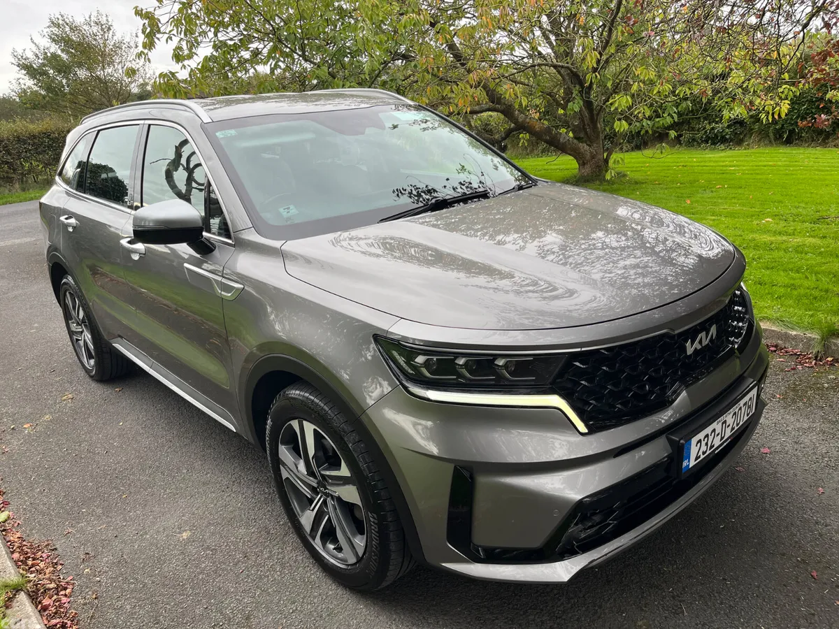 Kia Sorento SUV, Petrol Plug-in Hybrid, 2023, Grey