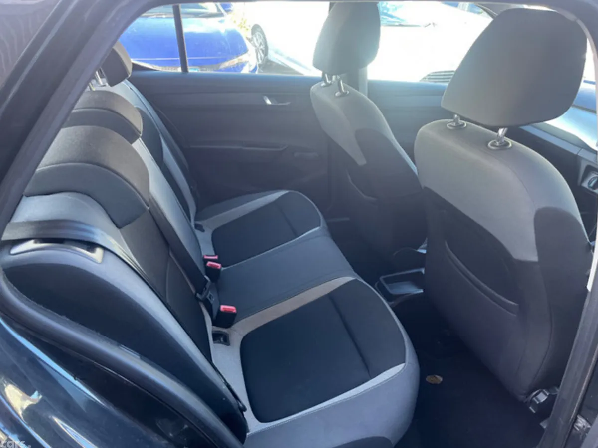 Skoda Fabia Hatchback, Diesel, 2016, Black