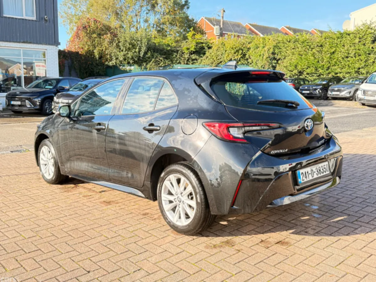Toyota Corolla Hatchback, Petrol Hybrid, 2024, Black