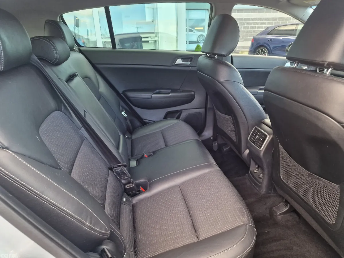 Kia Sportage MPV, Diesel, 2017, Silver