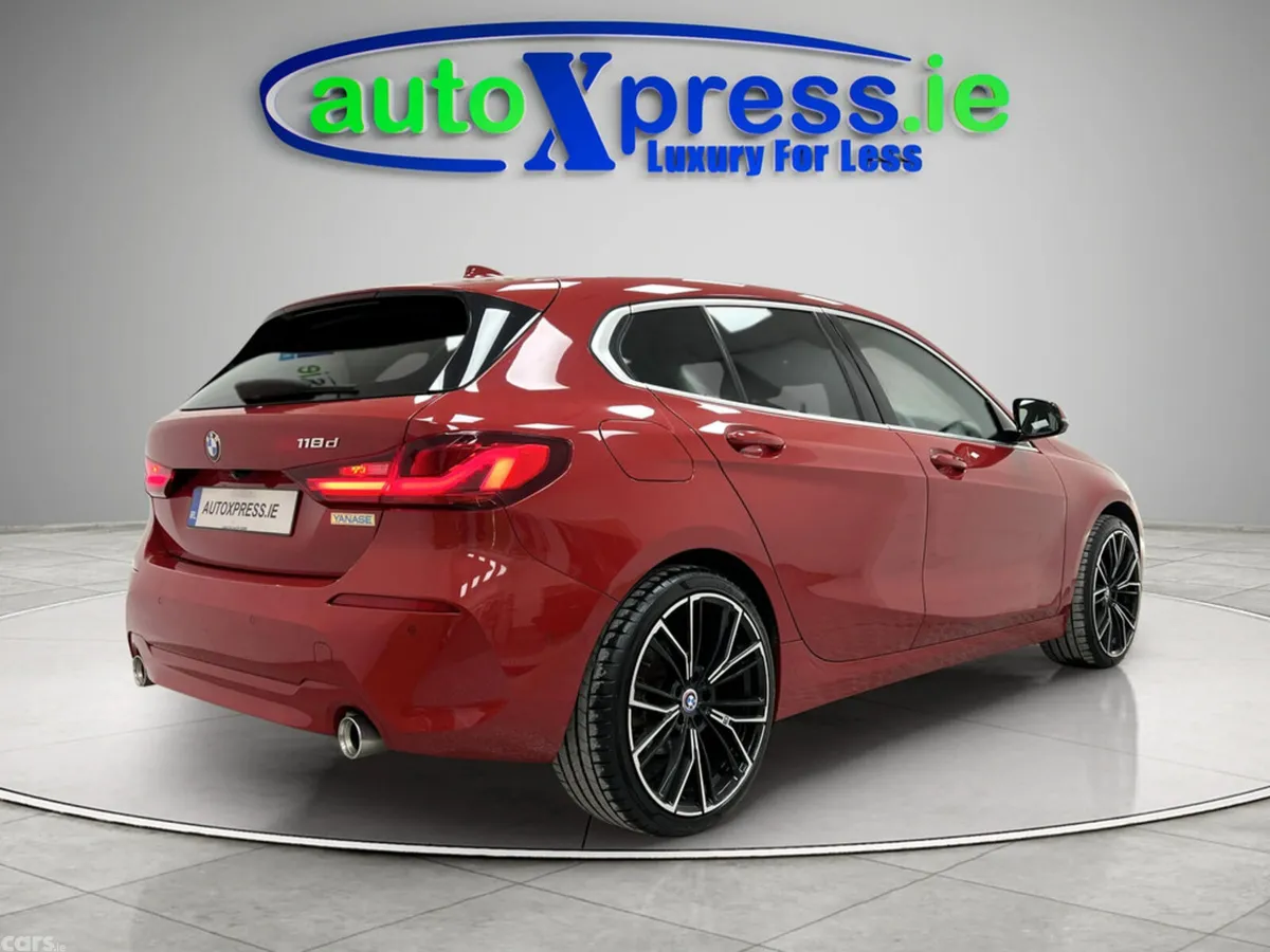 BMW 1-Series Hatchback, Diesel, 2020, Red