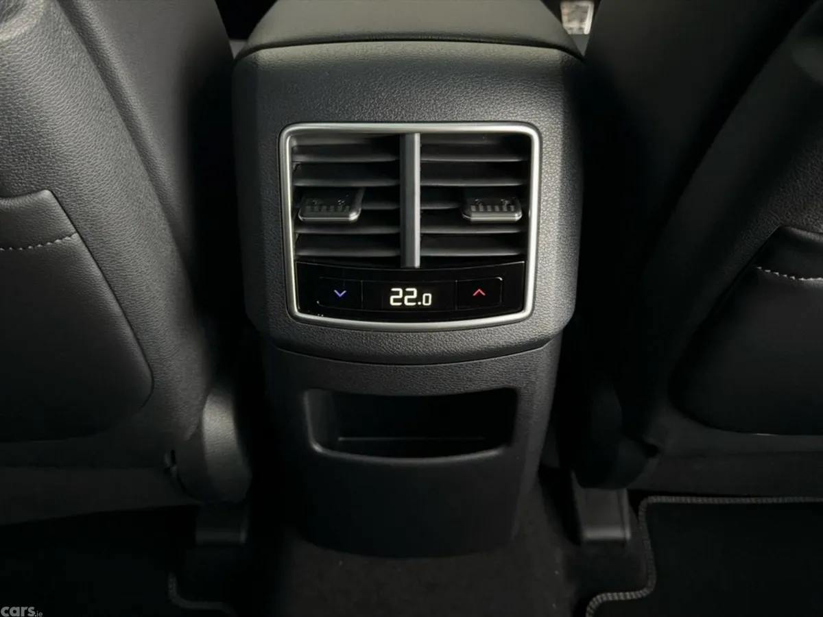 Kia Sportage SUV, Diesel Hybrid, 2026, Red