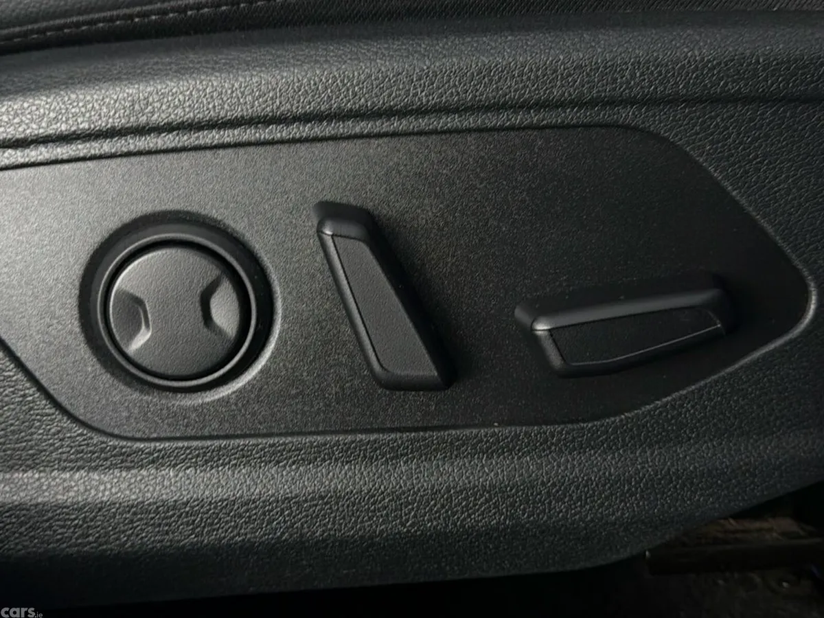 Kia Sportage SUV, Diesel Hybrid, 2025, Blue