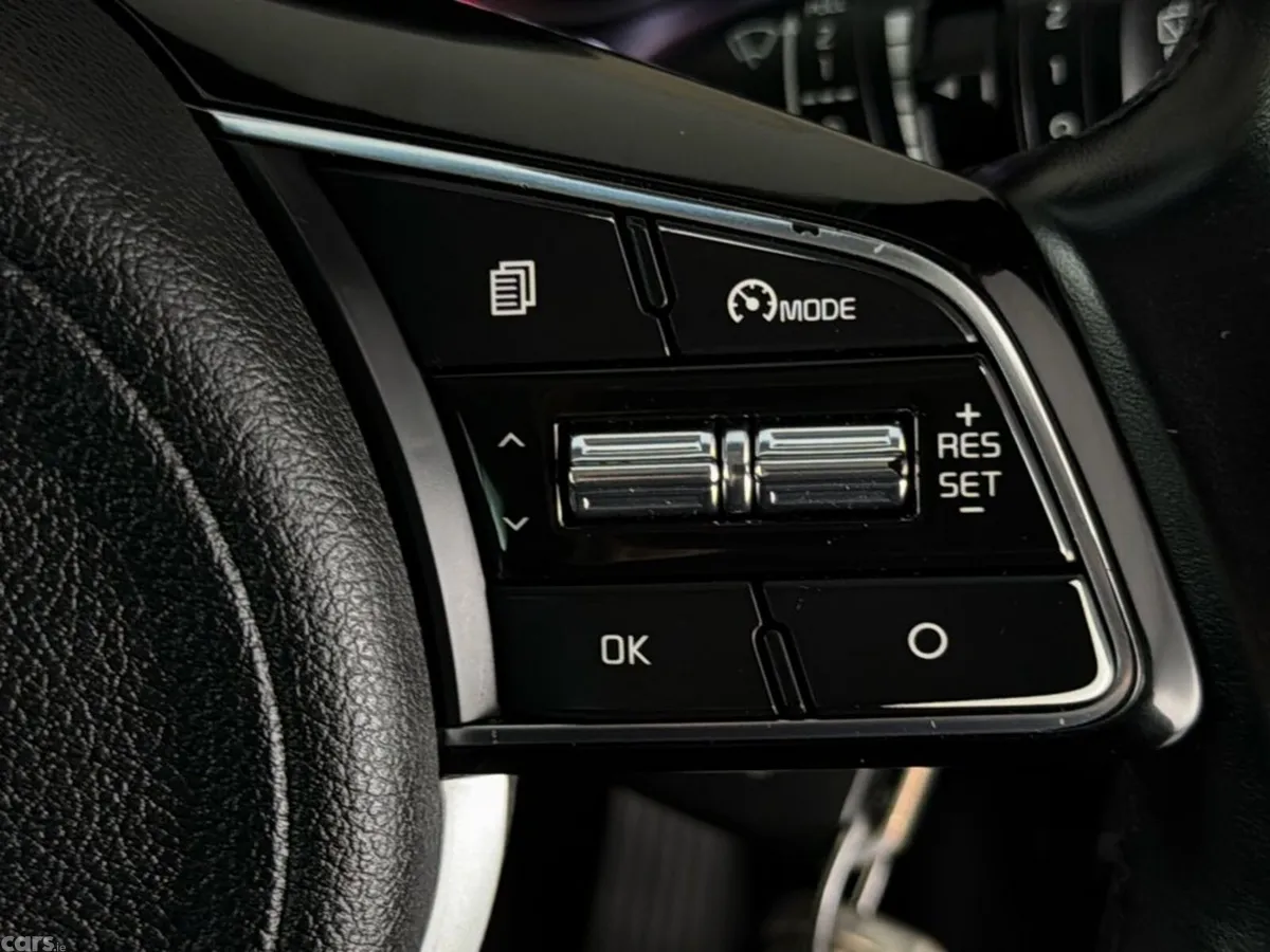 Kia Sportage SUV, Diesel Hybrid, 2021, Grey
