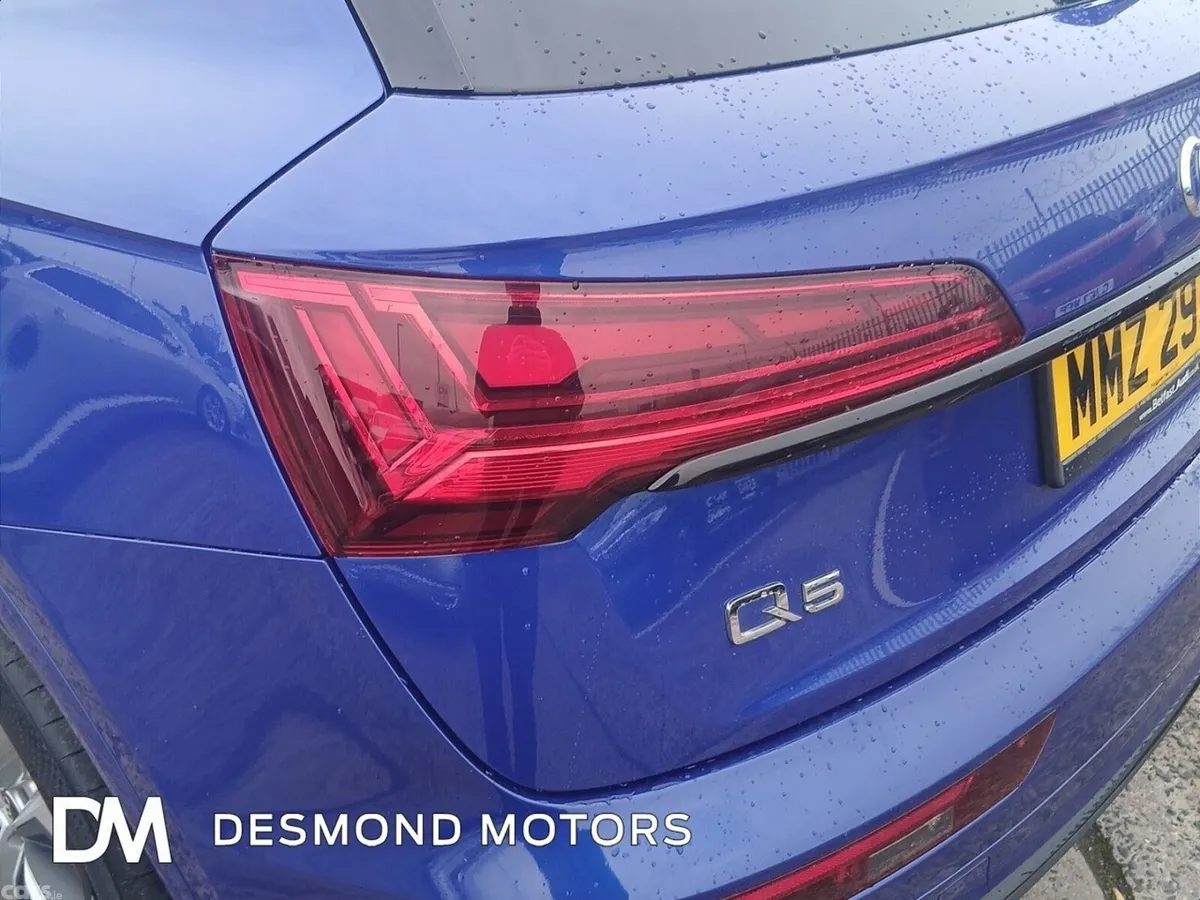 Audi Q5 SUV, Diesel Hybrid, 2022, Blue