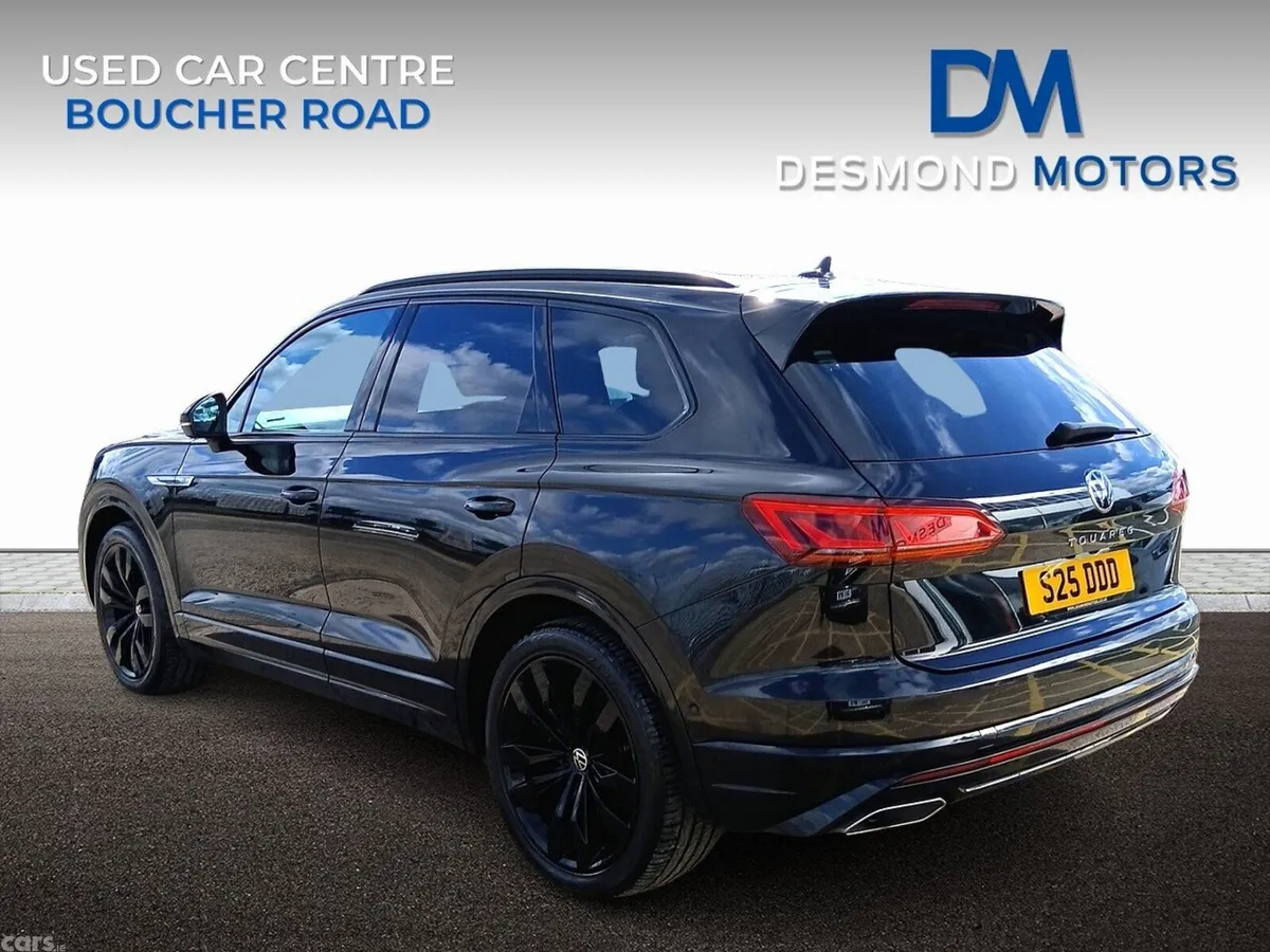 Volkswagen Touareg SUV, Diesel, 2021, Black