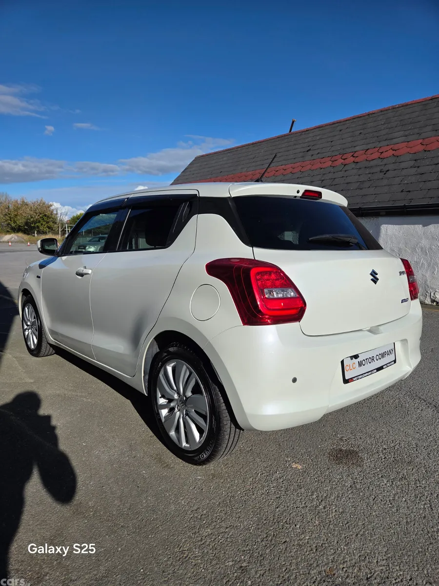 Suzuki Swift Hatchback, Petrol Plug-in Hybrid, 2019, White