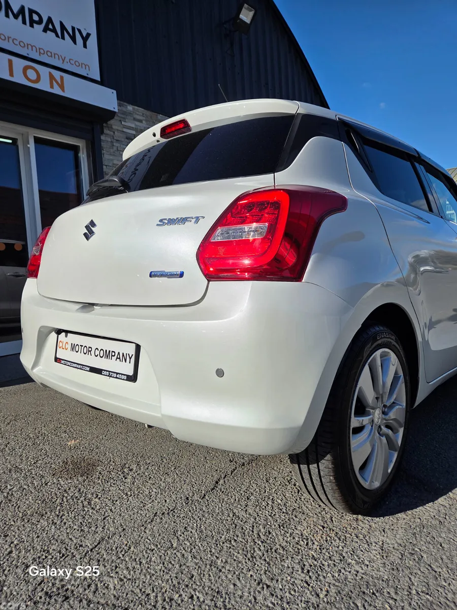 Suzuki Swift Hatchback, Petrol Plug-in Hybrid, 2019, White