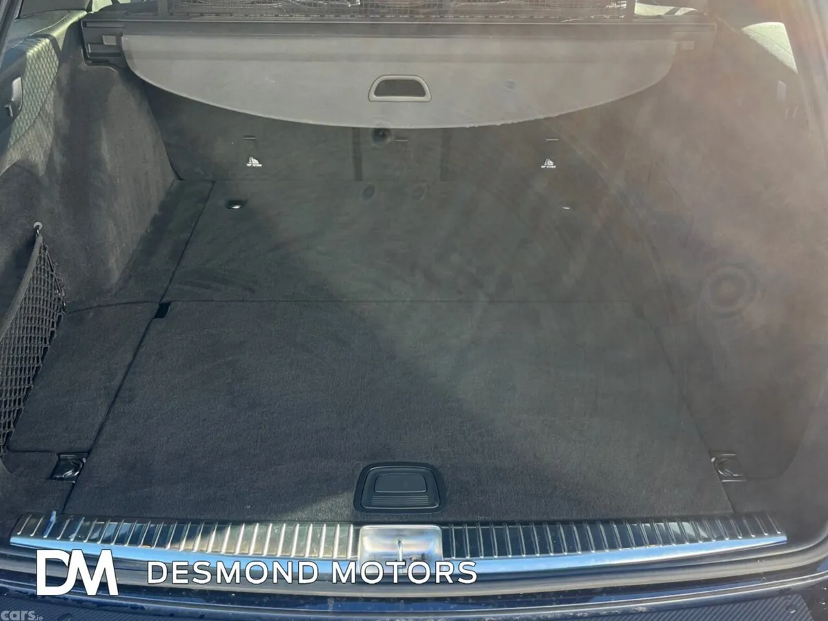Mercedes-Benz E-Class Estate, Diesel Hybrid, 2023, Blue