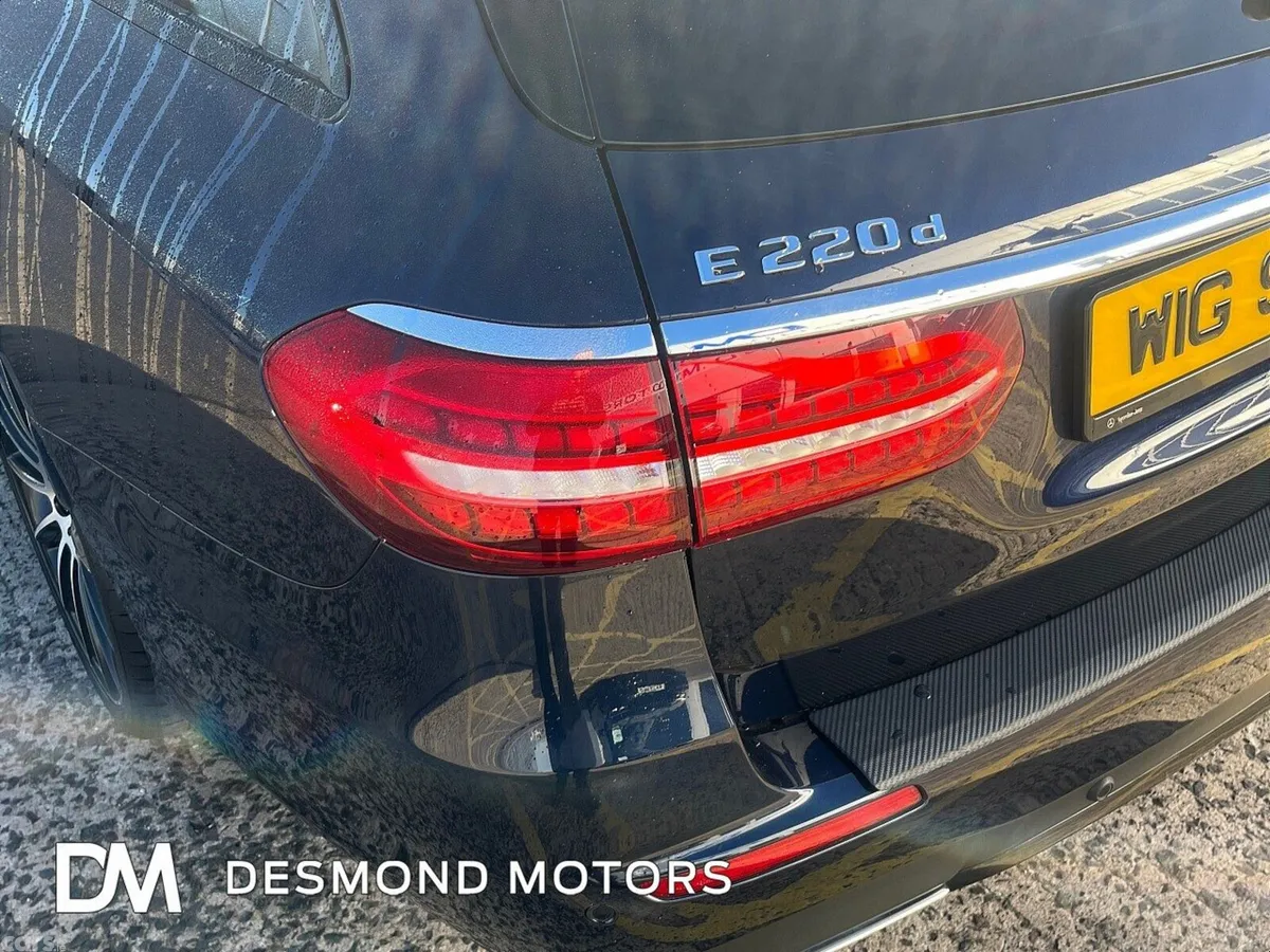 Mercedes-Benz E-Class Estate, Diesel Hybrid, 2023, Blue