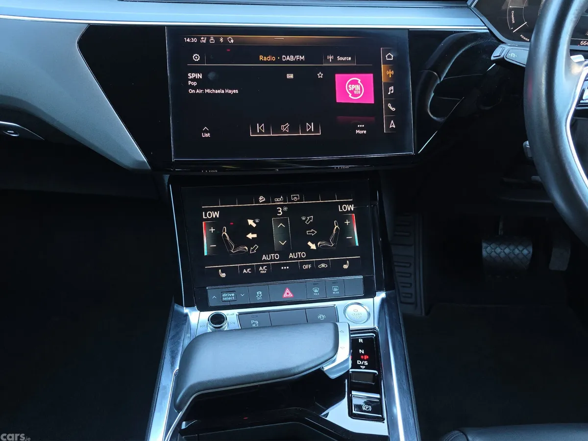 Audi e-tron Estate, Electric, 2020, Blue