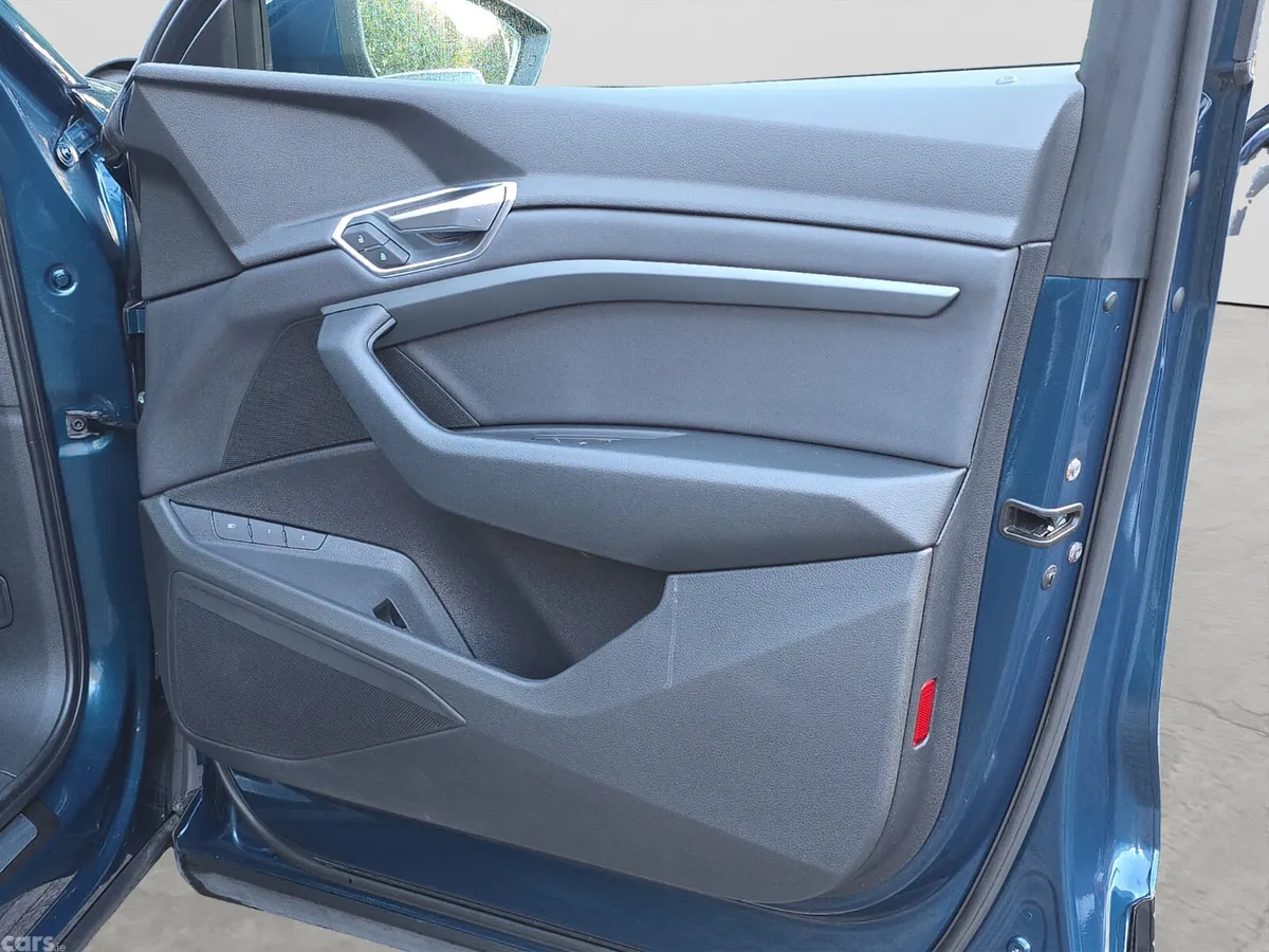 Audi e-tron Estate, Electric, 2020, Blue