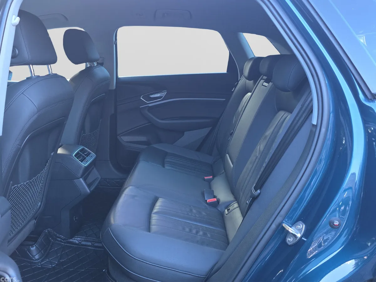 Audi e-tron Estate, Electric, 2020, Blue