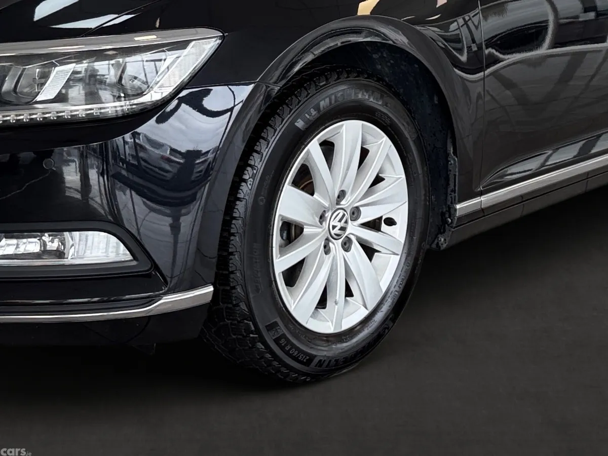 Volkswagen Passat Estate, Diesel, 2018, Black