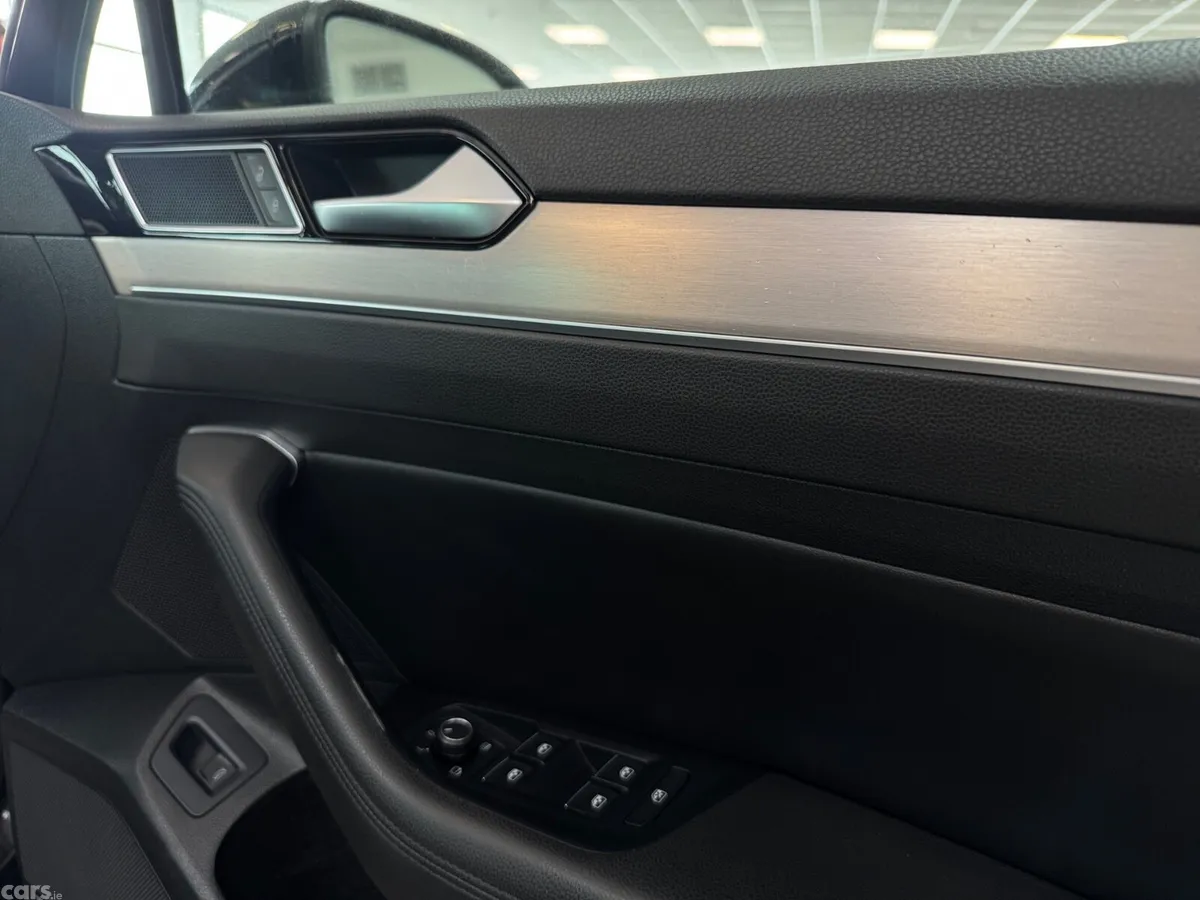 Volkswagen Passat Estate, Diesel, 2018, Black