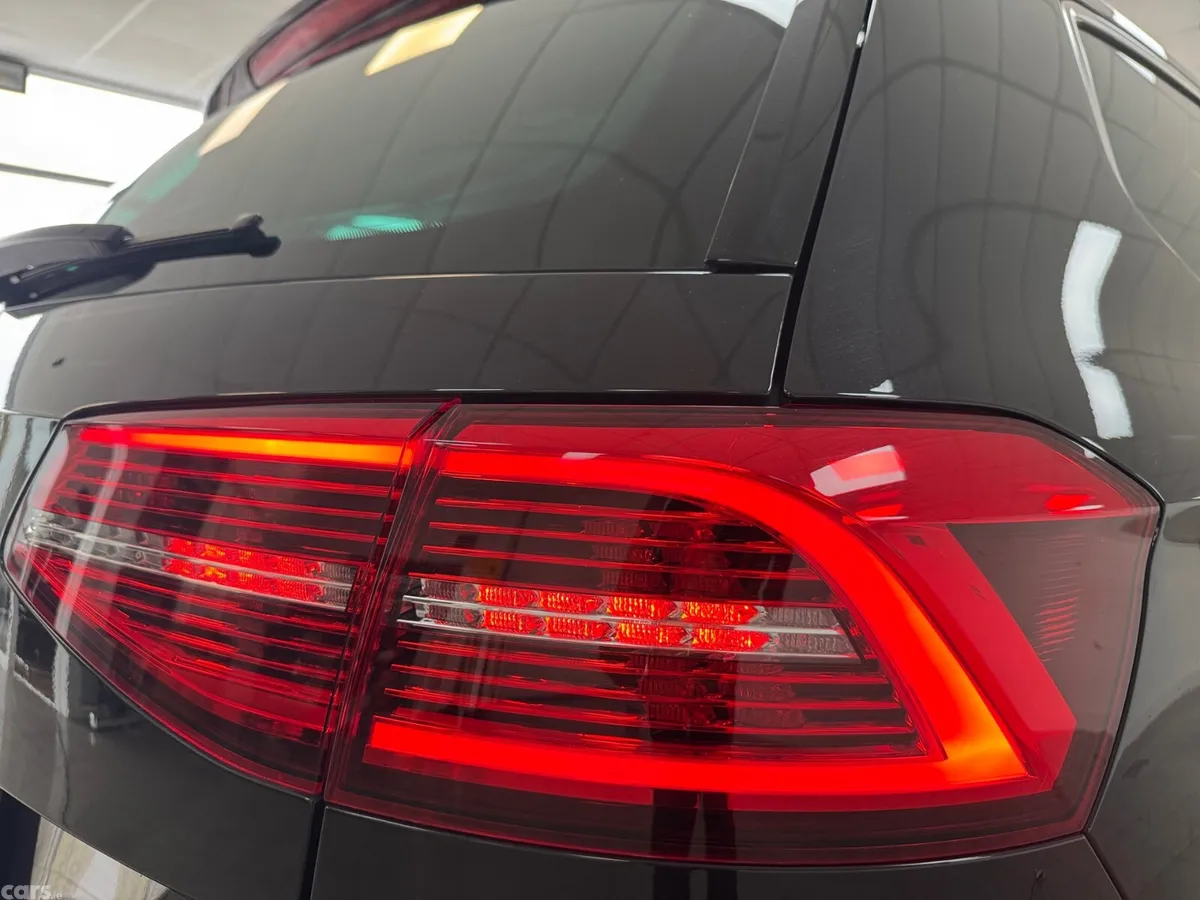 Volkswagen Passat Estate, Diesel, 2018, Black