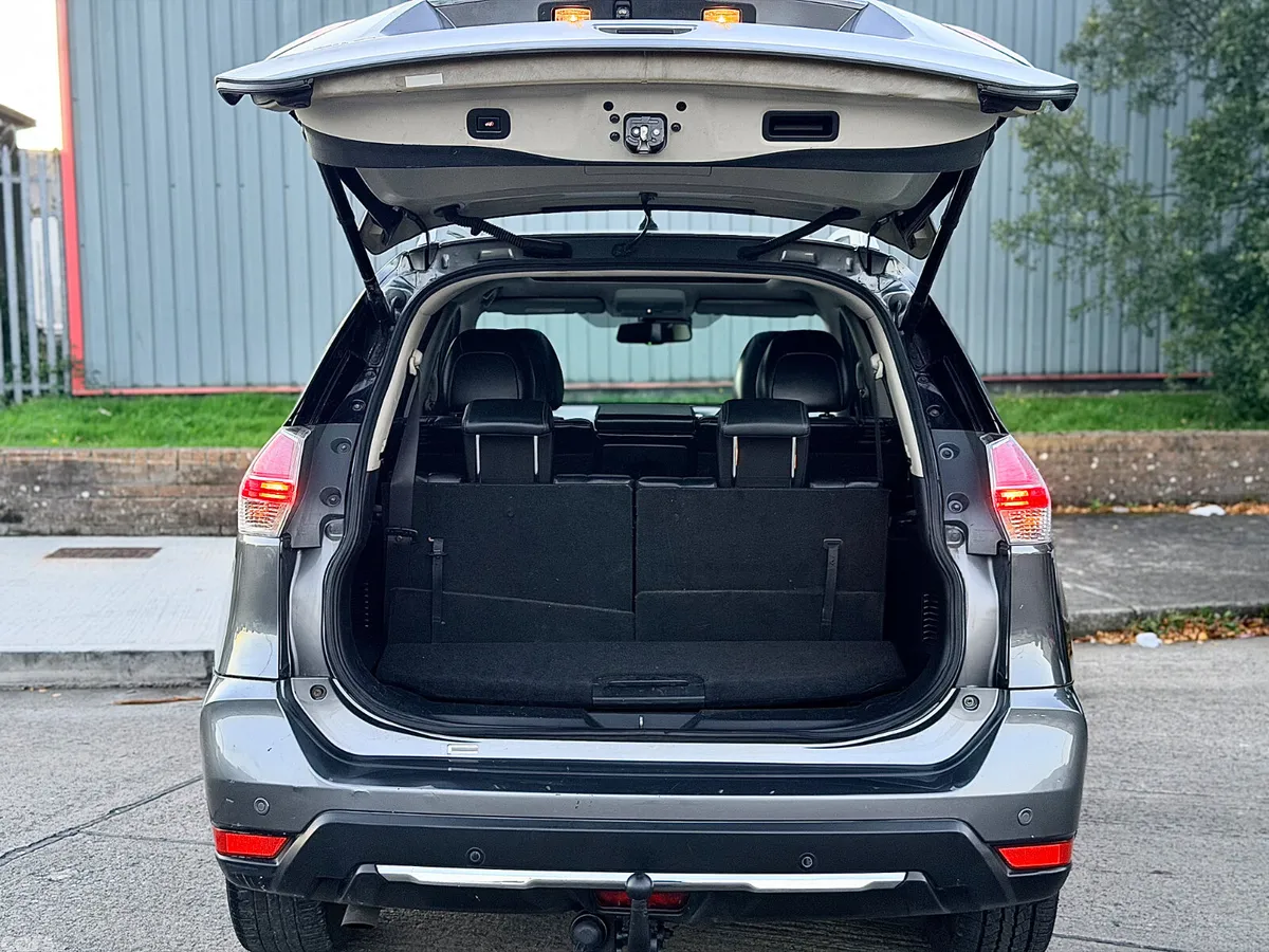 Nissan X-Trail SUV, Diesel, 2017, Grey