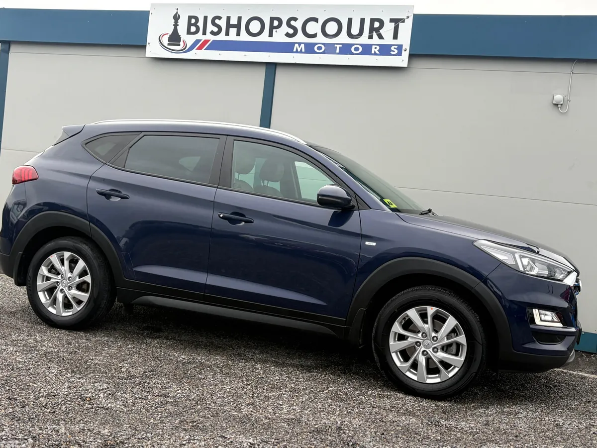 Hyundai Tucson SUV, Diesel Hybrid, 2020, Blue