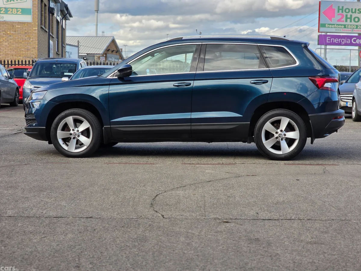 Skoda Karoq SUV, Diesel, 2019, Blue