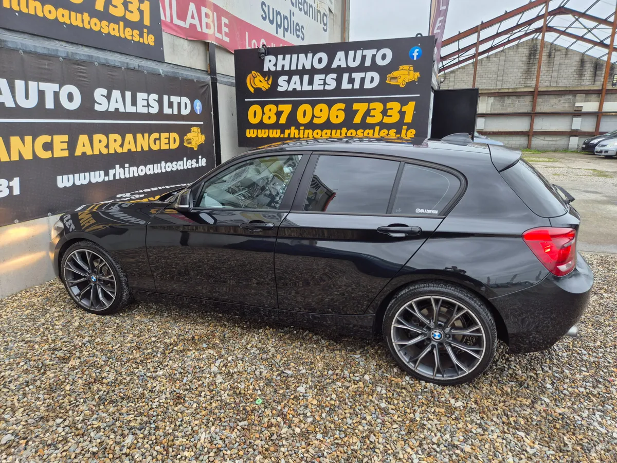 BMW 1-Series Hatchback, Diesel, 2013, Black