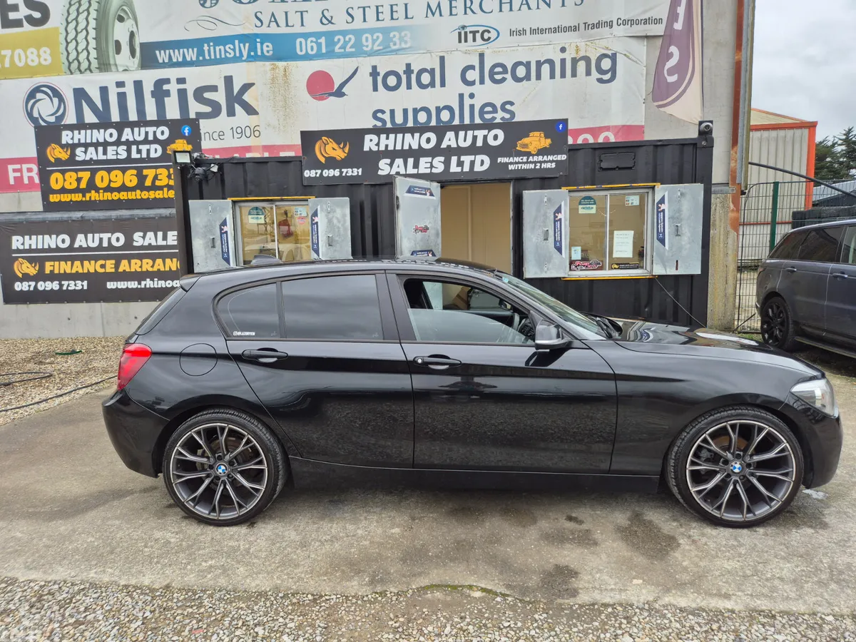 BMW 1-Series Hatchback, Diesel, 2013, Black