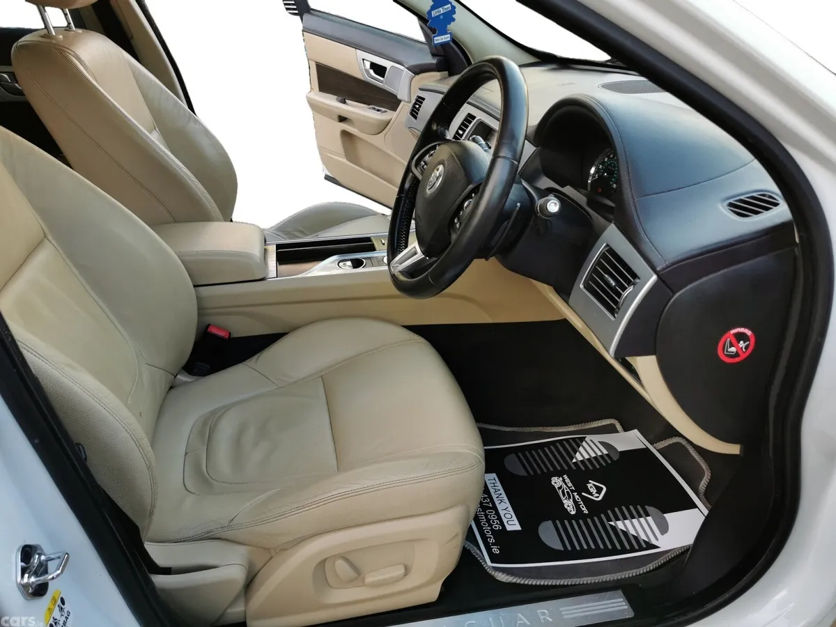 Jaguar XF Saloon, Diesel, 2011, White