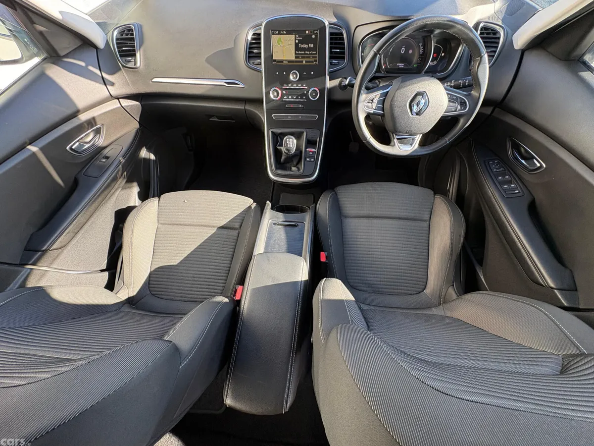 Renault Grand Scenic MPV, Diesel, 2020, White