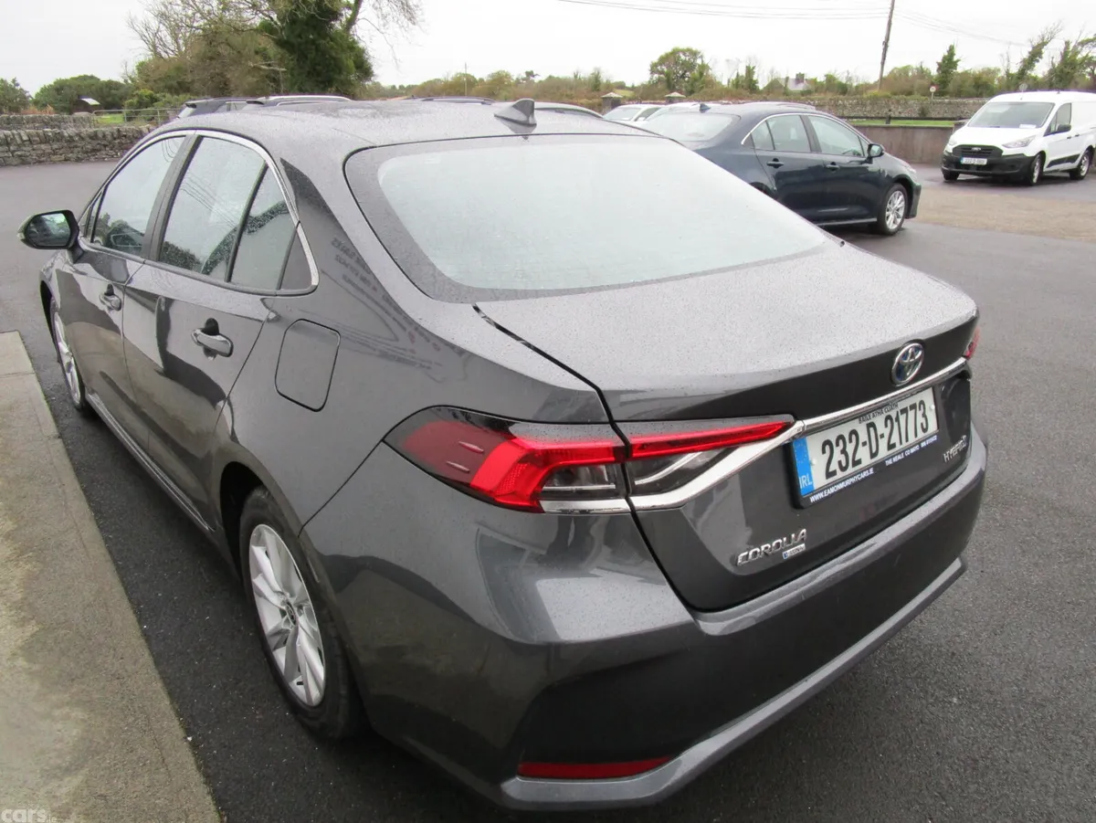 Toyota Corolla Saloon, Petrol Hybrid, 2023, Grey