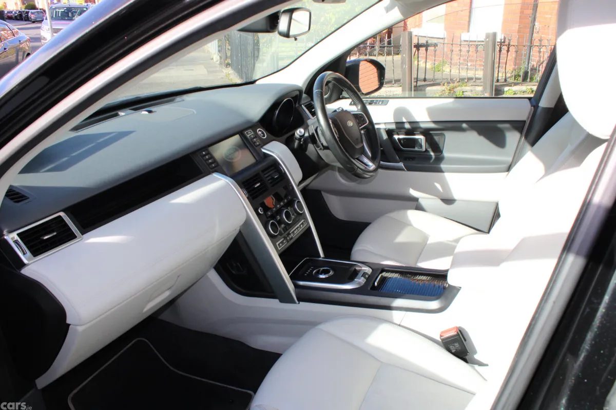 Land Rover Discovery Sport SUV, Diesel, 2016, Black
