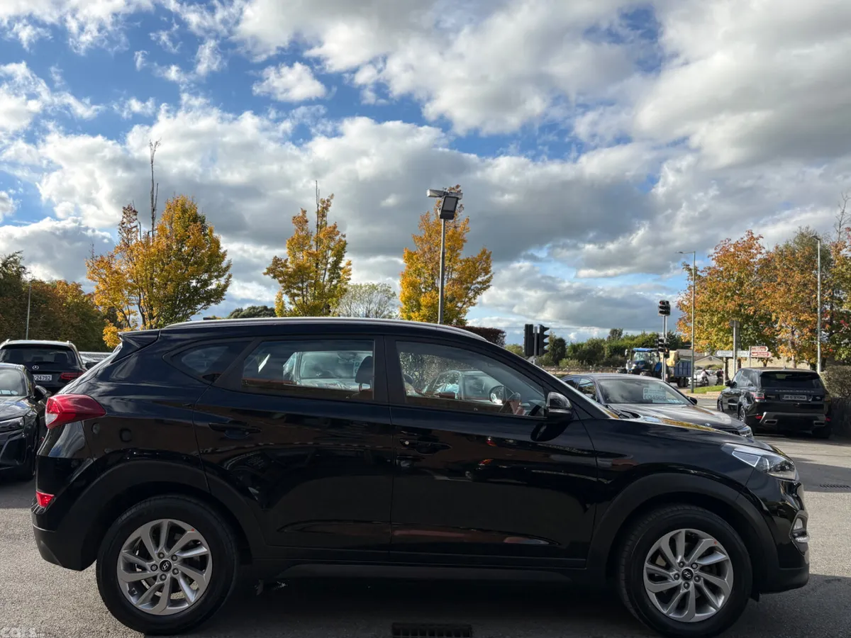 Hyundai Tucson SUV, Diesel, 2017, Black