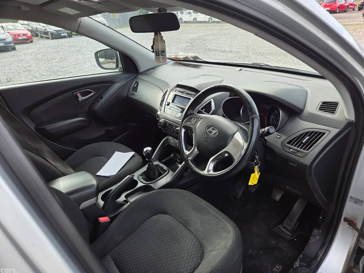 Hyundai ix35 SUV, Diesel, 2011, Silver