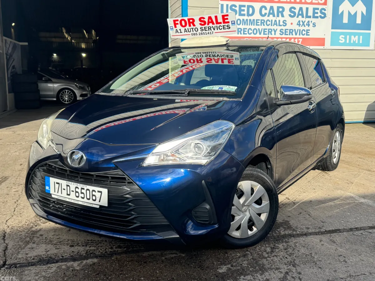 Toyota Vitz Hatchback, Petrol, 2017, Blue