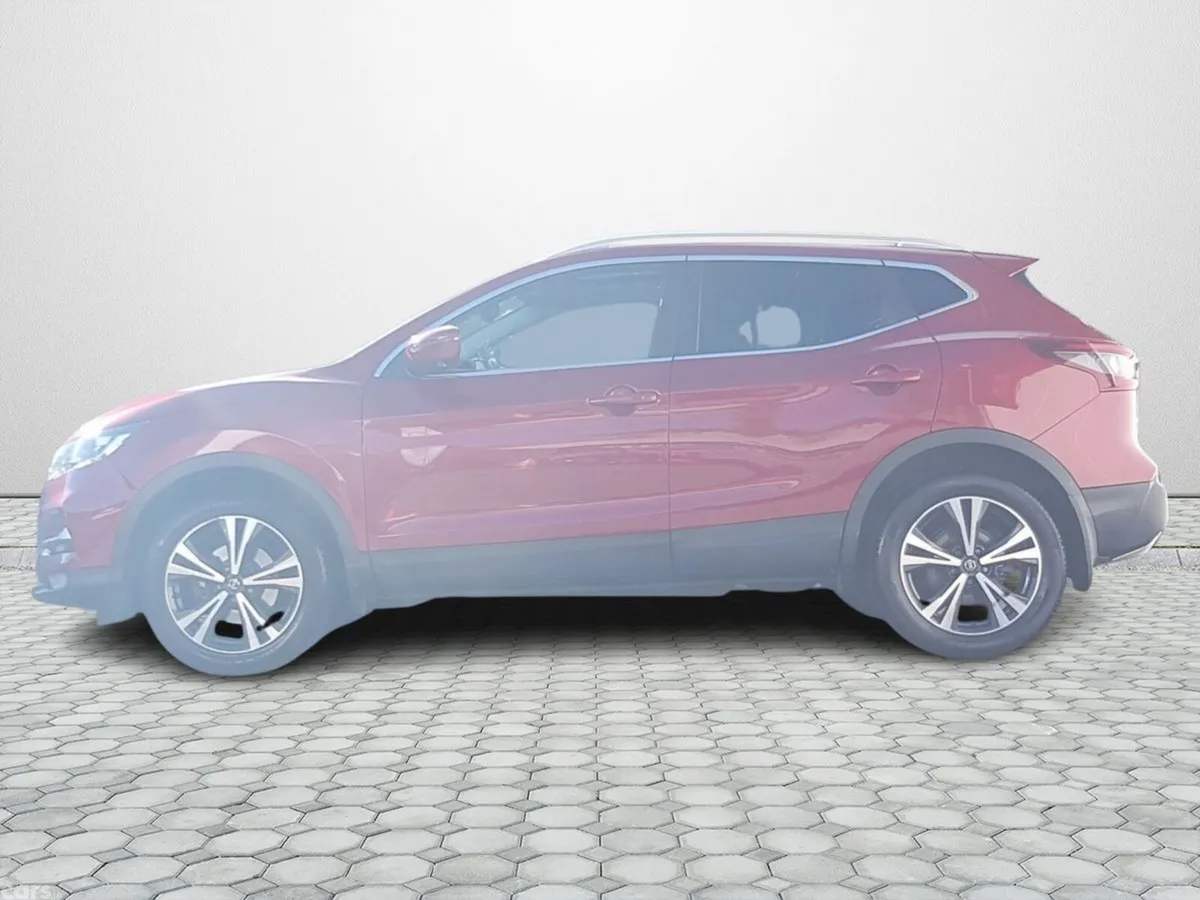 Nissan Qashqai SUV, Petrol, 2020, Red