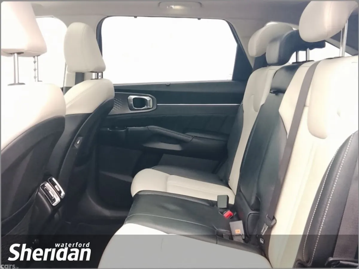 Kia Sorento SUV, Diesel, 2024, Blue