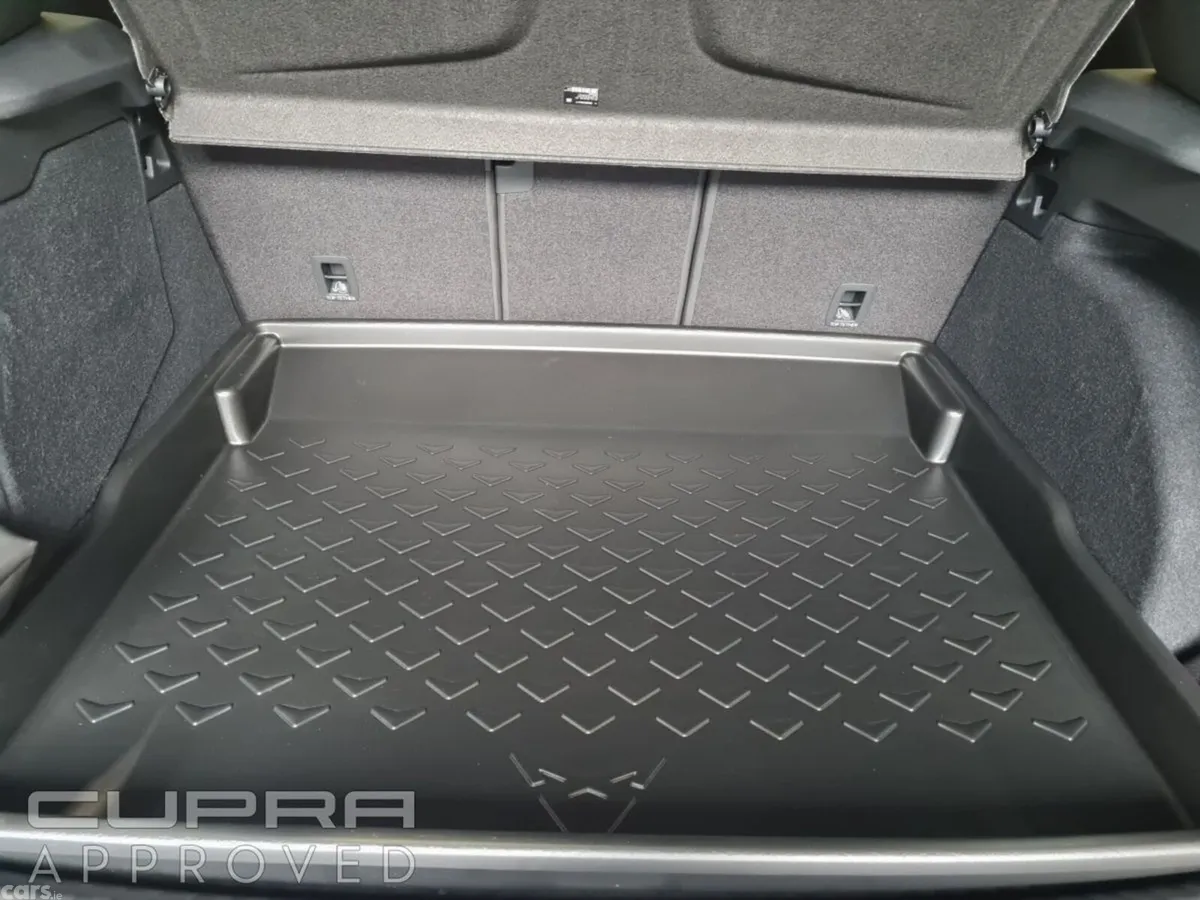 Cupra Terramar SUV, Petrol Plug-in Hybrid, 2026, Grey