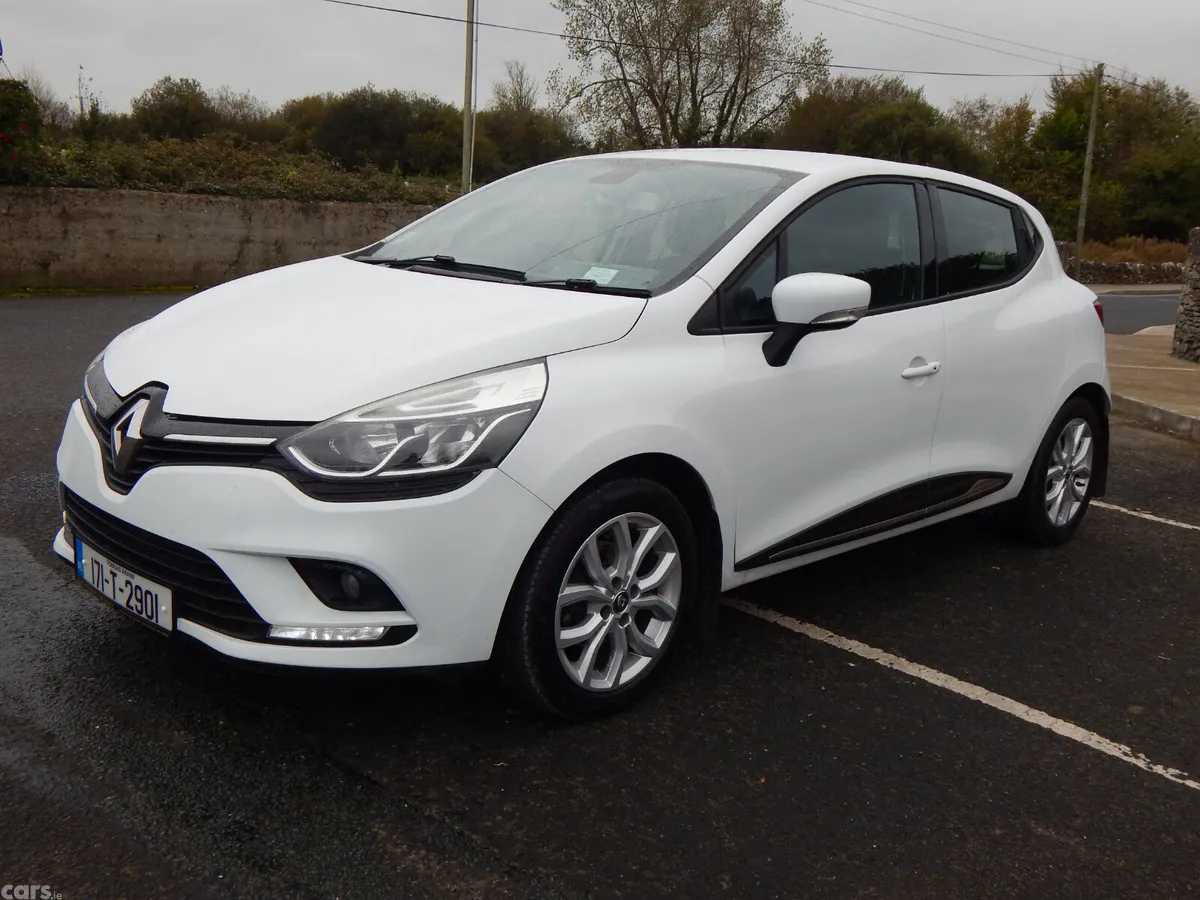 Renault Clio Hatchback, Diesel, 2017, White