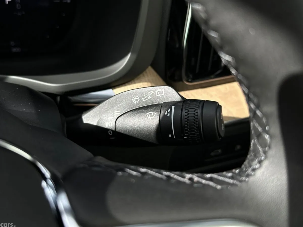 Volvo XC60 SUV, Petrol Plug-in Hybrid, 2026, Red