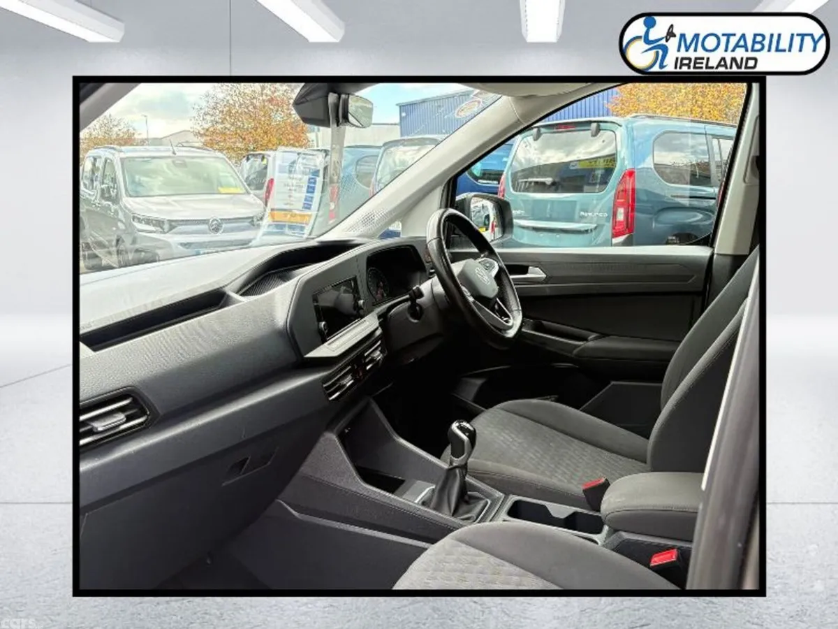 Volkswagen Caddy MPV, Diesel, 2023, Yellow
