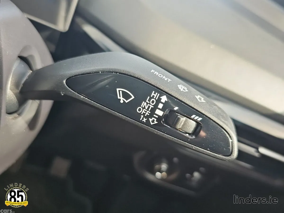 MG MG4 Hatchback, Electric, 2023, Black