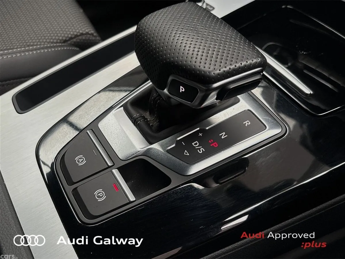 Audi Q5 SUV, Diesel, 2023, Blue
