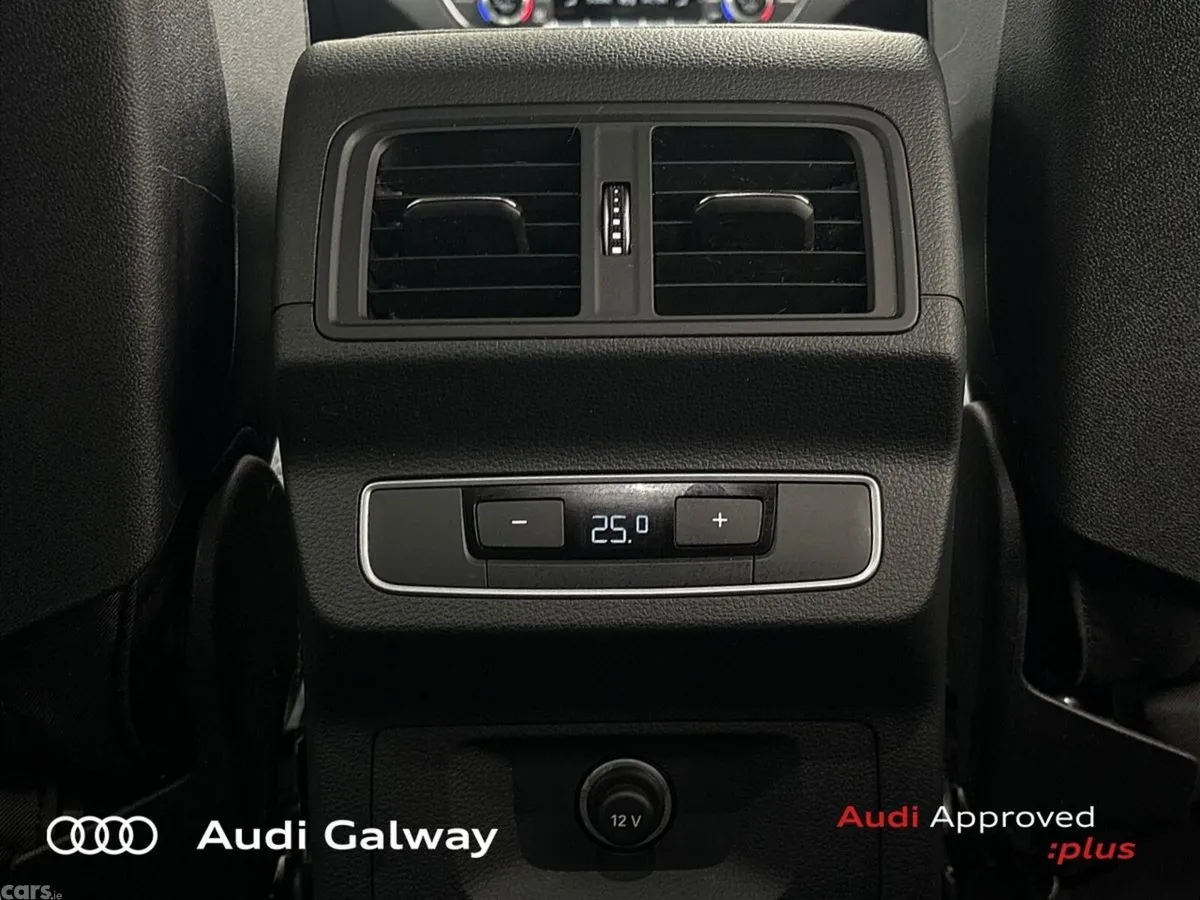 Audi Q5 SUV, Diesel, 2023, Blue