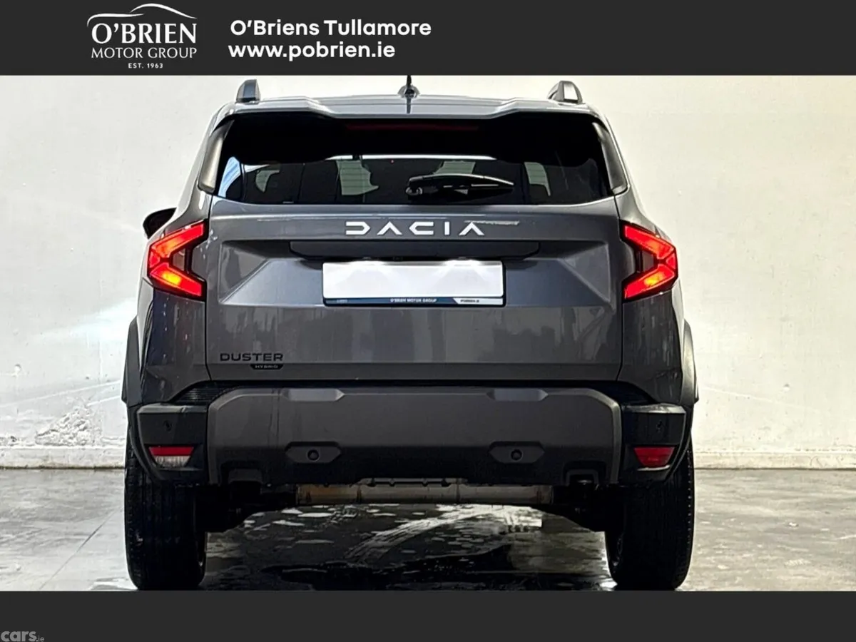 Dacia Duster SUV, Petrol Hybrid, 2026, Grey
