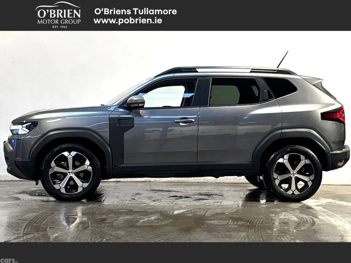 Dacia Duster SUV, Petrol Hybrid, 2026, Grey