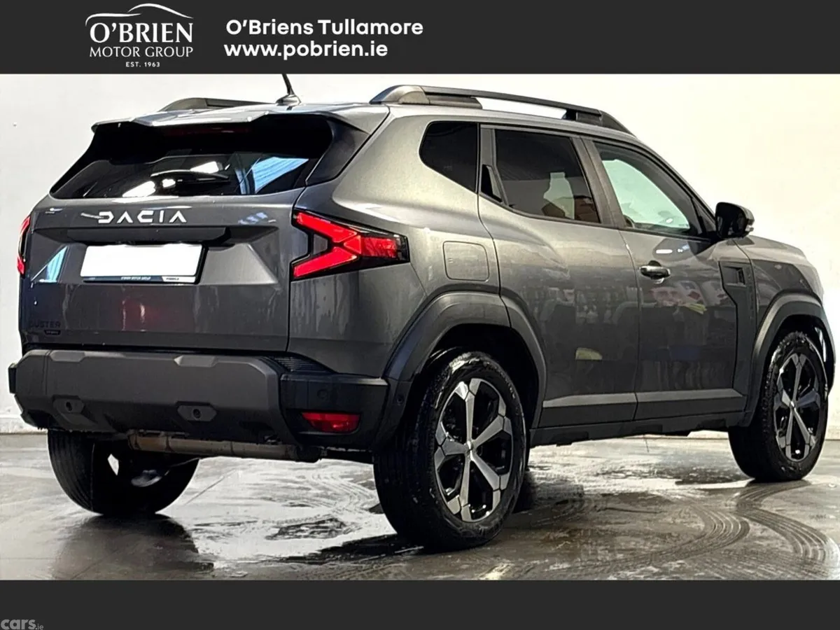 Dacia Duster SUV, Petrol Hybrid, 2026, Grey